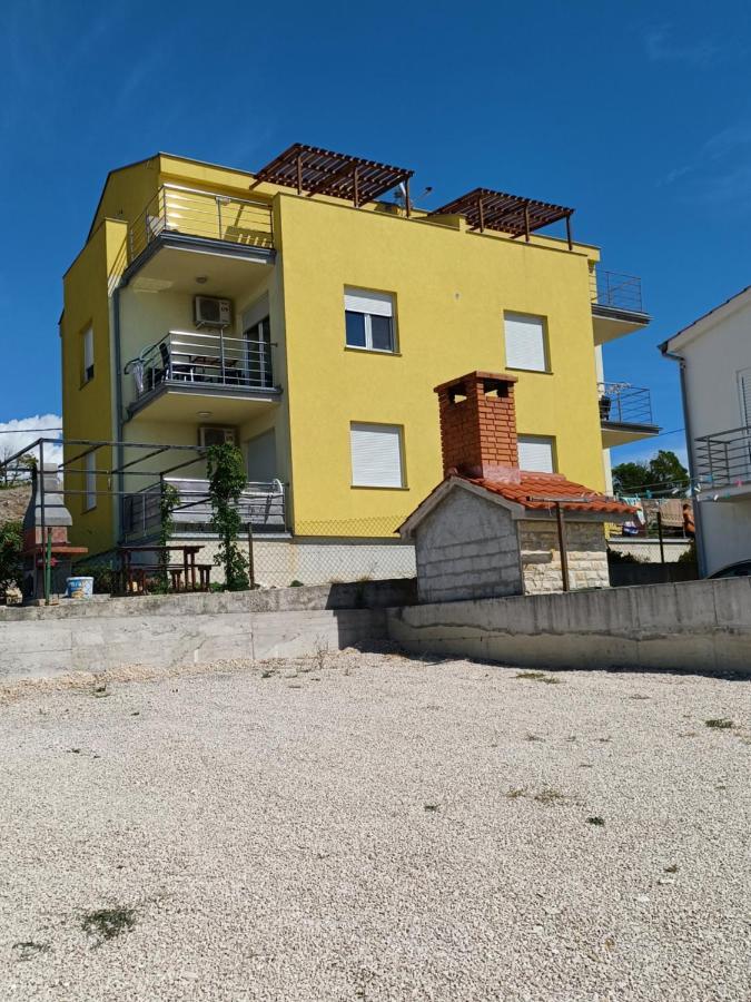 Apartmani Suncev Sjaj Rtina Exterior foto